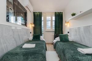 Unit Rooms Warszawa by Metro Rondo ONZ Short Rent idealne pokoje na nocleg w Warszawie