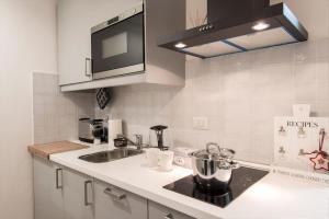 Porta Garibaldi White Flat