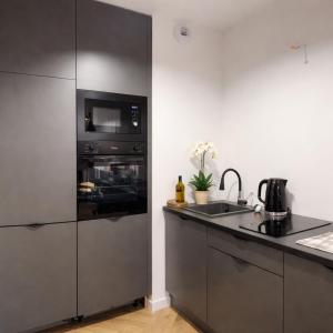 Romantyczny Apartament M35 z Prywatnym Jacuzzi i Dużym Łóżkiem