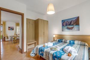 Residence La Perla with Shared Pool