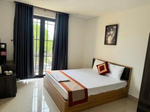 Luxury Hotel
