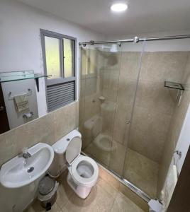 Piscina Privada, Zona parrillas, 8 min del Pueblo, Parqueadero Cubierto