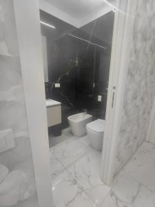 Guest House Rojo - Termini station Rome