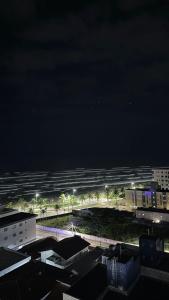 Apartamento 100 metros da Praia Grande - Caiçara