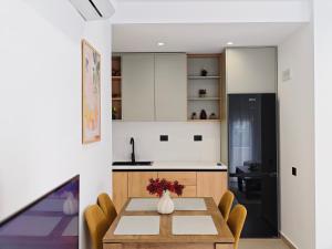 Sea View Green Hill Apartment 2