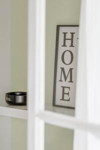 Boho Chic 2 bedroom gem 10 min from dowtown free parking