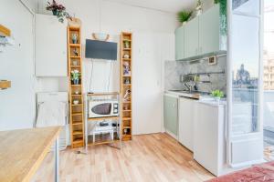 Terrace And Comfort – Austerlitz