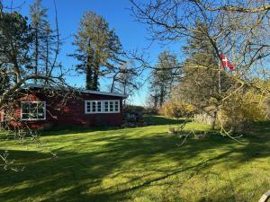 Holiday Home With Sea View Near Marina