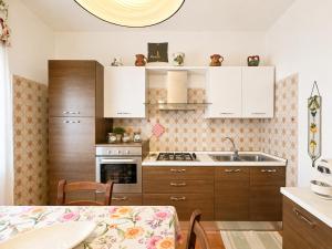 Maria Teresa Apartment