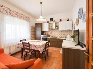 Maria Teresa Apartment