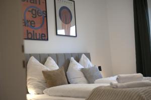 LudwigsCozyEscape - Helles Design-Apartment am Residenzschloss, 6 Gäste, SmartTV in jedem Zimmer, Highspeed WLAN, Workspace, 24h Self Check-in, Parkplatz 2 Min