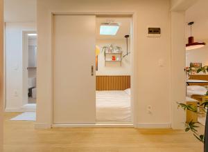 Hongdae & Mangwon Stay, 5min to Daeheung Stn ,Gangnam 20mins, Itaewon,yongsan