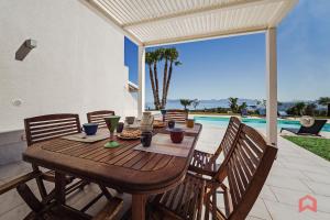 Prestigiosa Villa vista Mare e Piscina a Scopello