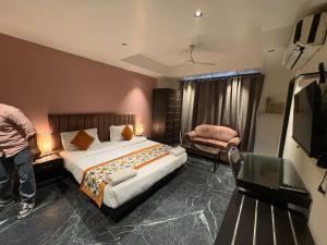 THE CENTRUM - New Delhi