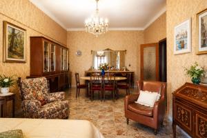 Palinis House