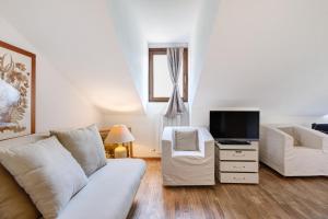 Bellagio Retreat Lake View