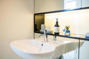 Pyrmont 3Bed Near CBD&Darling Harbour Pool & Gym
