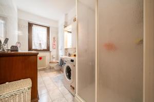 Casa Ester a due passi dal lago