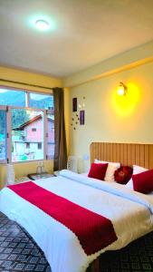 Flura Casa By Navneet Tourist
