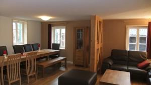 Ferienhaus Für 12 Personen 180 M²