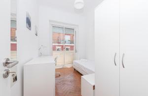 HOUZE Spacious Apartment in Lapa near Riverside