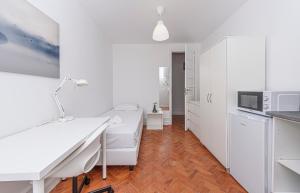 HOUZE Spacious Apartment in Lapa near Riverside