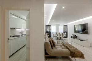 Spacious 3-bedroom condo near Lisbon Airport