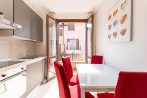 Modern apartment 1 ,5M Montepulciano with parking