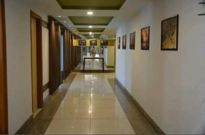 Saramax INN