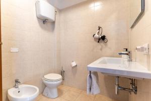 Modern apartment 2 ,5M Montepulciano with parking