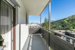 Studio Blue Petit - Happy Rentals