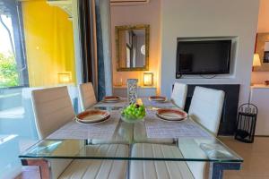 Estudio en La Carolina - Piscina - Pista de tenis