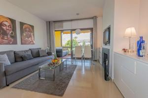 Estudio en La Carolina - Piscina - Pista de tenis