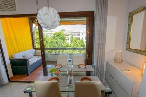 Estudio en La Carolina - Piscina - Pista de tenis