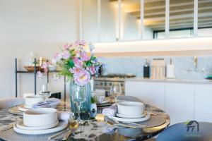 Alexandria Raw Space Living near CBD