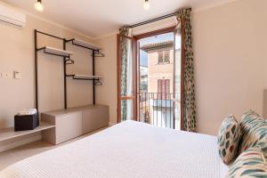 Modern apartment 3 ,5M Montepulciano with parking