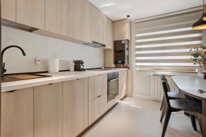 Modern Luxury Apartment & Close to Old Town