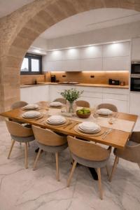 500 sqm Private Garden, Outdoor Kitchen, near Falasarna & Balos Beach
