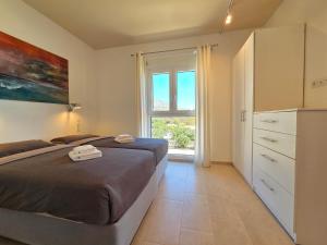 Villas By George