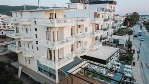 EROS HOTEL Ksamil