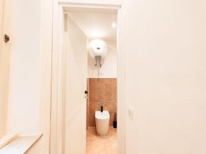 Domus Castelnuovo by Casa Azzurra Apartments