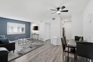 Modern 1BR Monthly Stay Pool, Gym & Parking