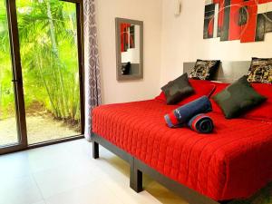 COZY AND SPACIOUS JUNGLE CONDO Located in TAO