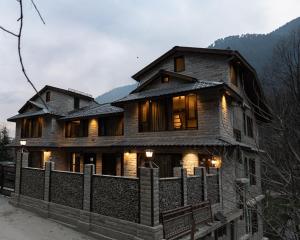 Angalo Botique mountain apartments