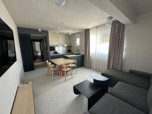 aPero Suites