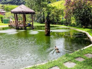 Lux 42 Casa na Serra com Piscina Aquecida