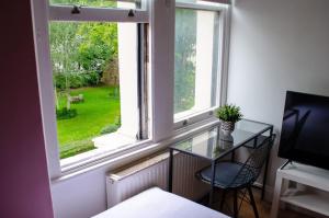 Kensington Garden Studios - 11