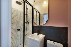 Kensington Garden Studios - 11