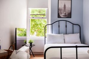 Studio near Queensway Station - 12