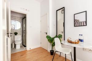 Studio near Queensway Station - 12